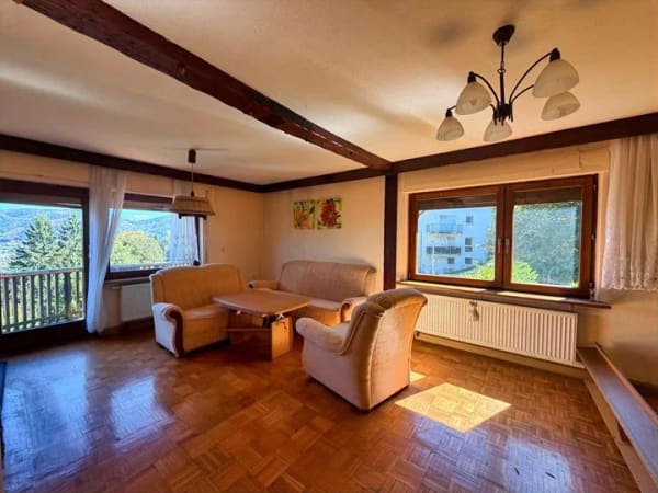 Immobilie in Bühlertal - Nettes Haus in Ortsrandlage für die Familie - Bild 2