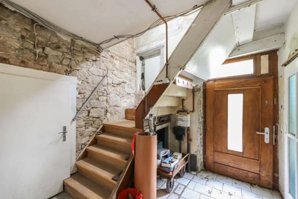 Immobilie in Aue-Bad Schlema - Ein Haus mit Geschichte, Charme und noch ein bisschen Platz für neue Ideen - Bild 1