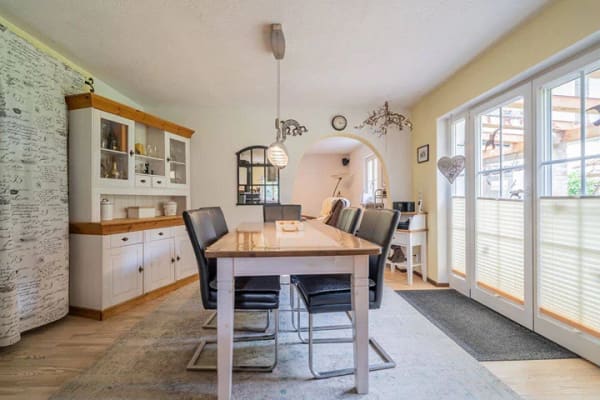 Immobilie in Schongau - Wohnen trifft Arbeiten! Flexibel nutzbares Domizil am Rande der historischen Altstadt von Schongau - Bild 2