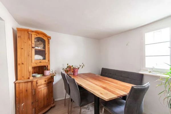 Immobilie in Solingen - Gemütliches Fachwerkhaus in schöner Lage - ideal für Handwerker! - Bild 1