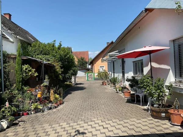 Immobilie in Schwanau - Schwanau , Ottenheim - Aus Zwei wurde Eins! - Bild 2