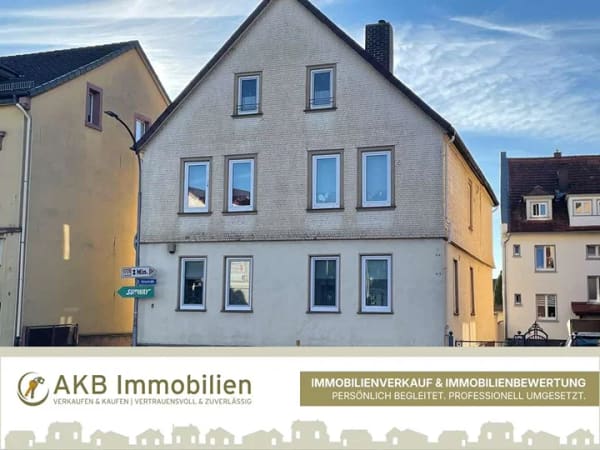 Immobilie in Alsfeld - Wohnhaus mit drei Wohneinheiten in Alsfeld - Bild 0