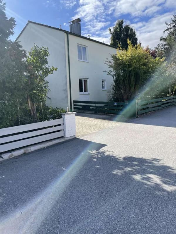 Immobilie in Straßkirchen - Gelegenheit! Attraktive Lage mit hervorragender Zukunftsperspektive - Bild 0