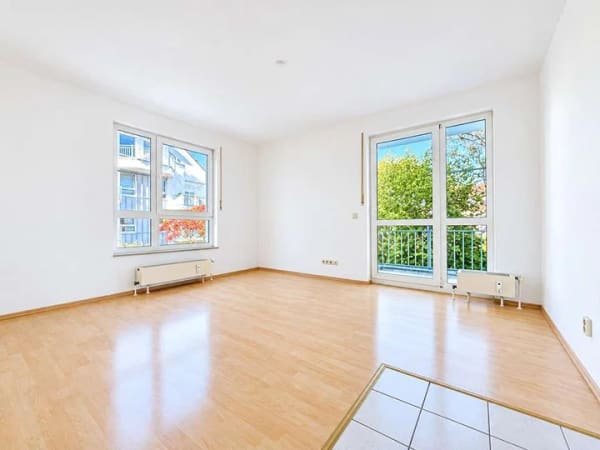 Immobilie in Aschheim - Wohnkomfort mit Morgensonne – attraktive, kleine 2-Zi.-Wohnung mit Ost-Balkon - Bild 1