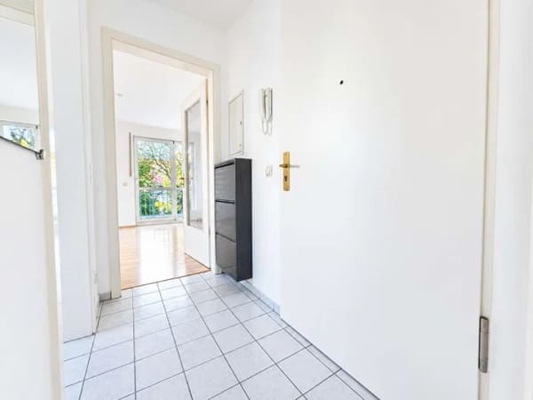 Immobilie in Aschheim - Wohnkomfort mit Morgensonne – attraktive, kleine 2-Zi.-Wohnung mit Ost-Balkon - Bild 4
