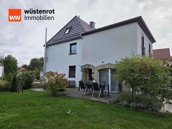 Immobilie in Hohnstein - Charmantes Einfamilienhaus mit Einliegerwohnung und Nebengelass - Bild 0