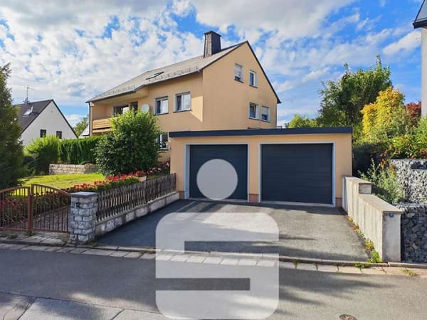 Immobilie in Helmbrechts - Zweifamilienhaus in Helmbrechts - Bild 0