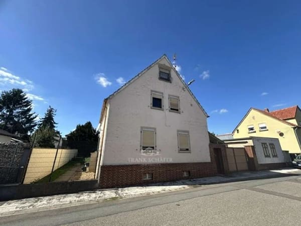Immobilie in Bockenheim an der Weinstraße - Bockenheim: 724 m² Grundstück | ca. 137 m² Wohnfläche | 5 Zimmer | Scheune | kurzfristig verfügbar - Bild 0