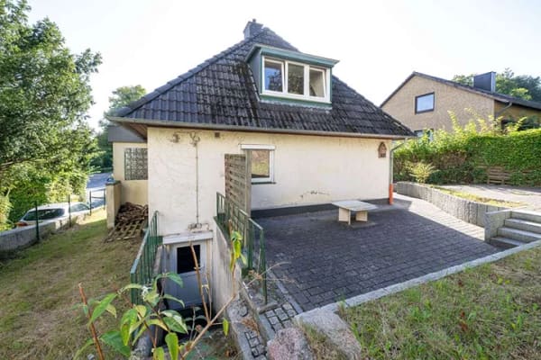Immobilie in Glücksburg - Glücksburg: sanierungsbedürftiges Einfamilienhaus in sehr guter Lage - Bild 4