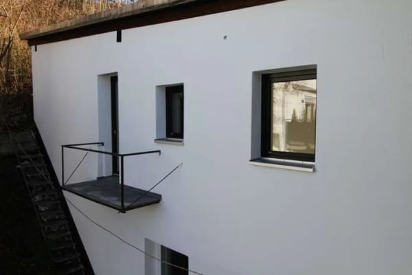 Immobilie in Ergoldsbach - Traumhaft sonniges, frisch renoviertes Einfamilienhaus mit eigenem Garten - Bild 1