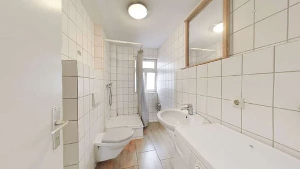 Immobilie in Grafenau - Ein heller Start ins neue Zuhause – 2 Zimmer mit Einbauküche und Tageslichtbad - Bild 2