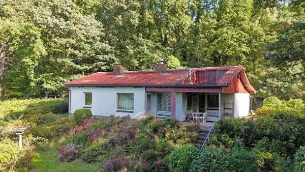 Immobilie in Hitzhusen - Gut geschnittener Bungalow mit fantastischem Blick ins Grüne im Außenbereich von Hitzhusen - Bild 1