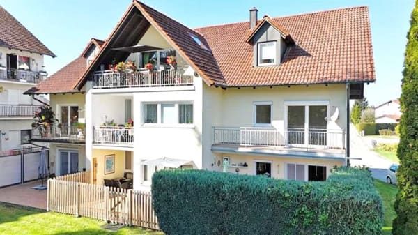 Immobilie in Pocking - Großzügiges Wohnen mit Blick ins Grüne – Freie 2-Zimmer-Eigentumswohnung mit Balkon und Tiefgaragens - Bild 4
