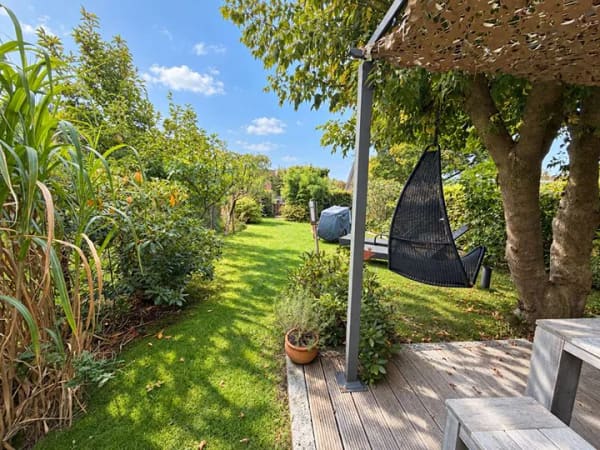 Immobilie in Lüdersdorf - Viel Raum zum Leben – gepflegtes Zuhause mit Wintergarten und wunderschönem Garten - Bild 0