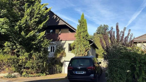 Immobilie in Balve - Viel Platz für die Familie mit riesigem Grundstück - Bild 0