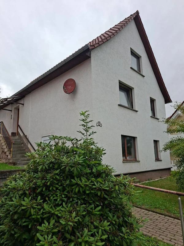 Immobilie in Sonnenstein - Familienfreundliches Zuhause mit Garten – Einfamilienhaus in Sonnenstein OT Jützenbach - Bild 1