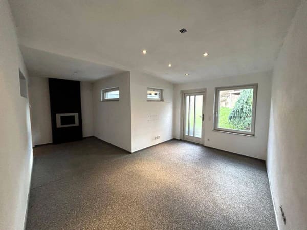 Immobilie in Artern - Komfortables Einfamilienhaus mit Wohnen auf einer Ebene - behindertenfreundlich und bezugsfertig - Bild 1