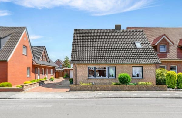 Immobilie in Haselünne - Platz, der Möglichkeiten schafft: Einfamilienhaus mit ca. 210 m² Wohnfläche und Garten in Haselünne! - Bild 2