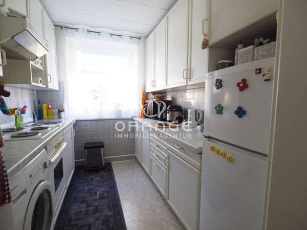 Immobilie in Oberkochen - * Charmante Hochparterre-Wohnung in gepflegtem MFH  in Oberkochen - Ideal als Kapitalanlage * - Bild 2