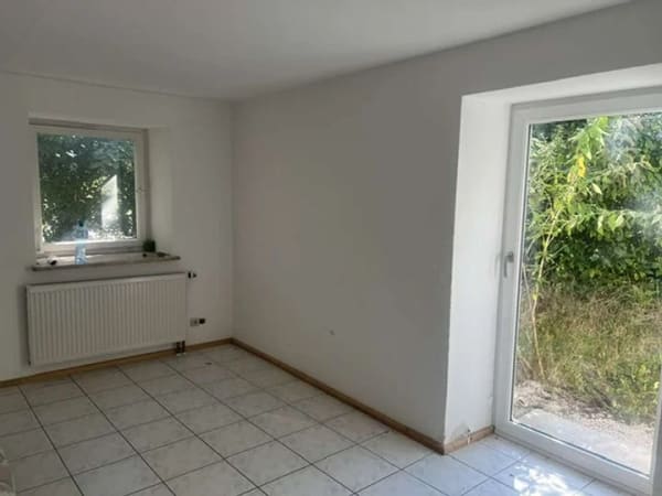Immobilie in Bad Reichenhall - Renovierungsbedürftiges Bauernhaus mit 3 Wohnungen und Nebengebäude!
Auch für Hausneubau geeignet! - Bild 1