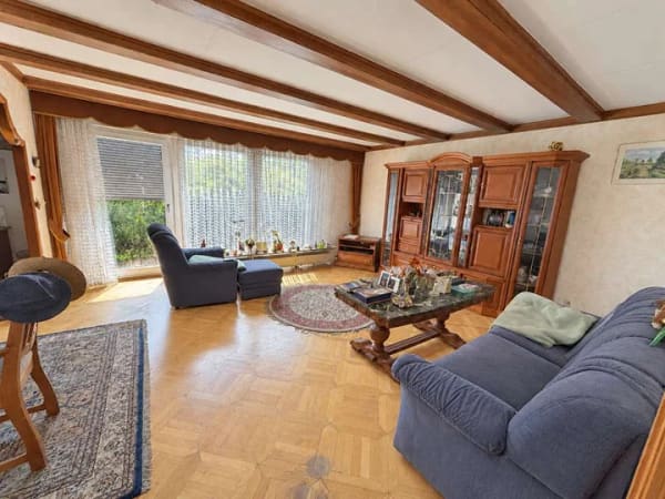 Immobilie in Ehrenkirchen - Haus in Ehrenstetten: Sanieren oder neu bauen? 746 m² in besonderer Lage - Bild 3
