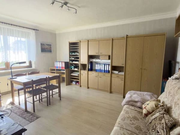 Immobilie in Doberlug-Kirchhain - charmantes Einfamilienhaus mit großen Grundstück und Ausbaupotential in ruhiger Lage - Bild 3