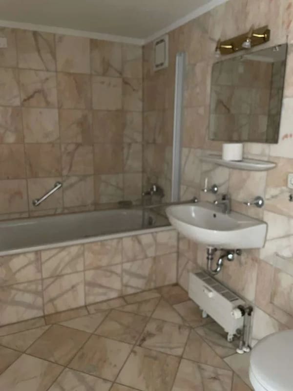 Immobilie in Obertraubling - Wasserschloss Gebelkofen: wunderschöne Wohnung, Idylle pur - Bild 3