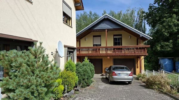 Immobilie in Königsee - Zweifamilienhaus mit Ferienwohnung am Ortsrand von Oberhain! - Bild 1