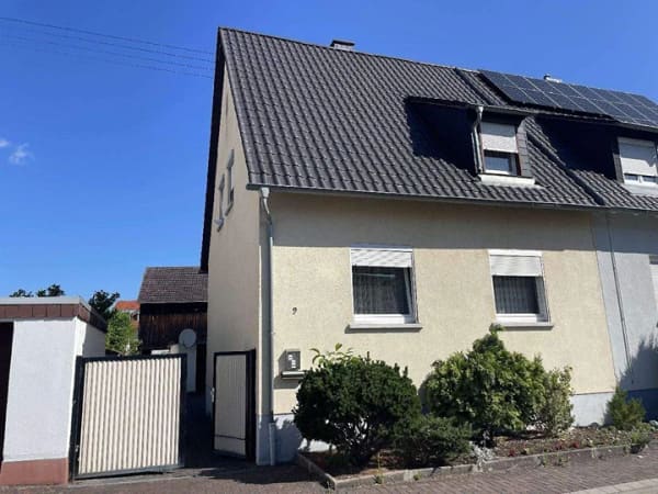 Immobilie in Hatzenbühl - Doppelhaushälfte mit Garage, Garten und Scheune! - Bild 0