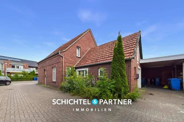 Immobilie in Wiefelstede - Wiefelstede | Faktor 16: Modernisiertes Mehrfamilienhaus mit 3-Einheiten - Bild 1