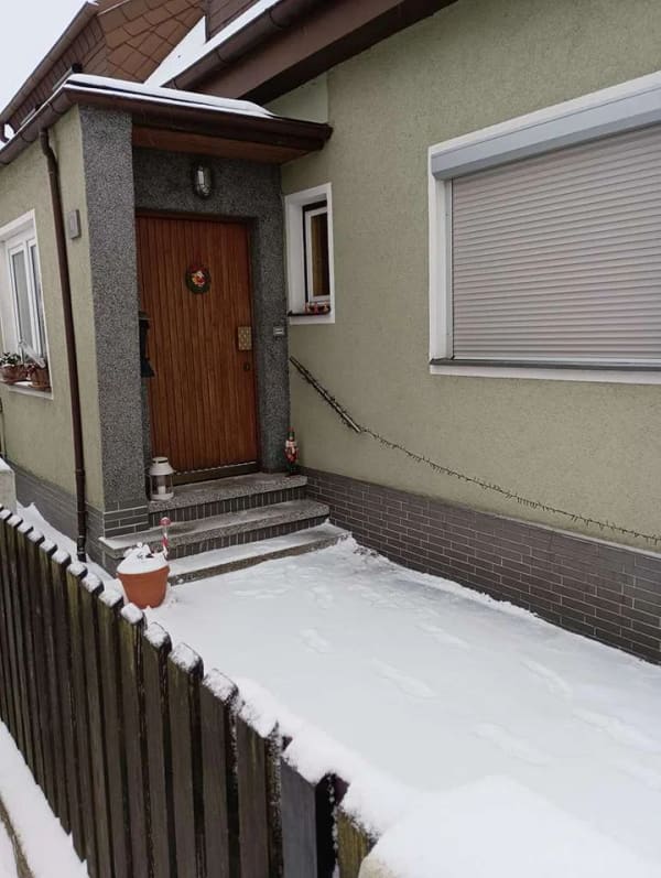Immobilie in Röslau - Doppelhaushälfte Haus in Röslau: 130 m² Wohnfläche für Ihre Ideen - Bild 1
