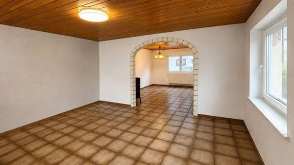 Immobilie in Wurmberg - Haus mit Einliegerwohnung und Scheune in Wurmberg - Bild 2