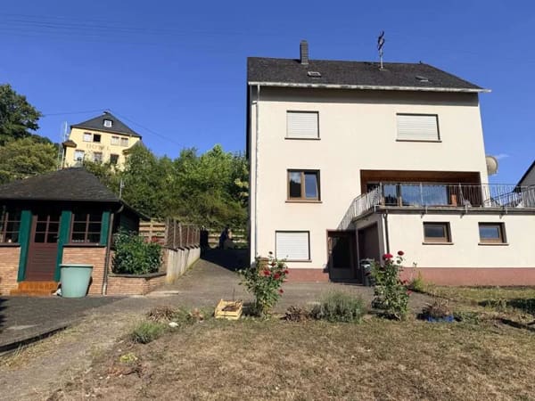 Immobilie in Bullay - Einfamilienhaus in einmaliger Mosellage, hochwasserfrei - Bild 1