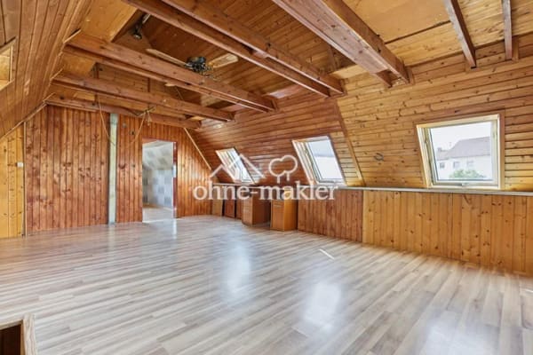 Immobilie in Mödingen - Attraktives Einfamilienhaus mit Garage und Potenzial zur individuellen Gestaltung - provisionsfrei - Bild 0