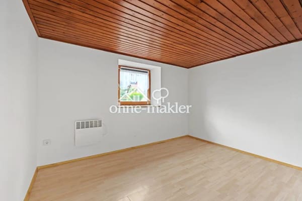 Immobilie in Mödingen - Attraktives Einfamilienhaus mit Garage und Potenzial zur individuellen Gestaltung - provisionsfrei - Bild 2