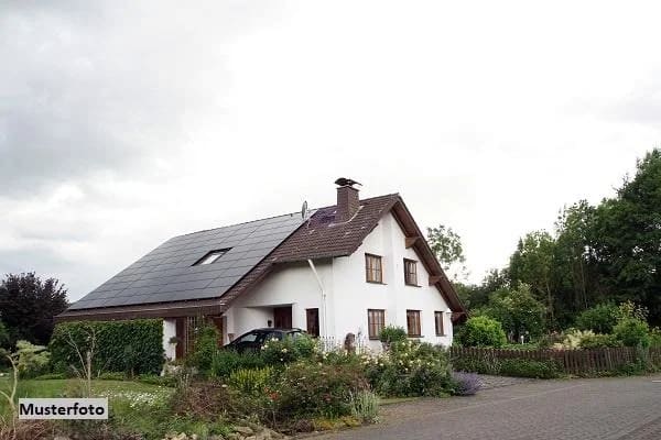Immobilie in Karlstadt - Einfamilienhaus freistehend in Karlstadt - Bild 0