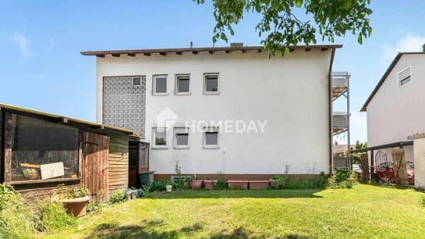 Immobilie in Karlskron - Ideal für Familien, Anleger oder zur Kombination - Mehrfamilienhaus mit drei Wohneinheiten - Bild 1