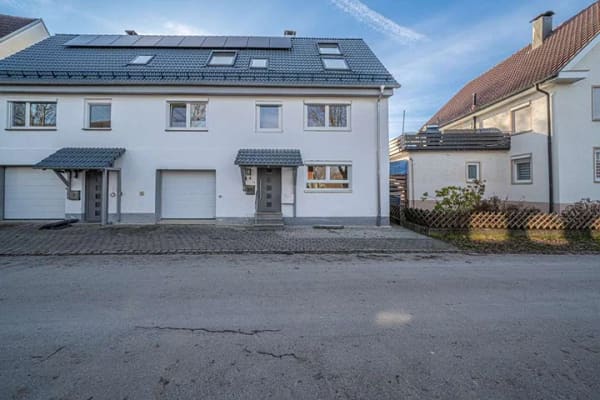Immobilie in Maselheim - Attraktiv! Gepflegte Doppelhaushälfte mit Garten - Bild 0