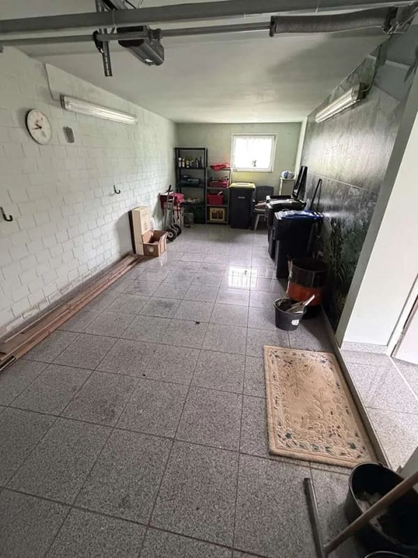 Immobilie in Extertal - Großzügiges Zweifamilienhaus mit Wintergarten und zwei Garagen - Bild 4