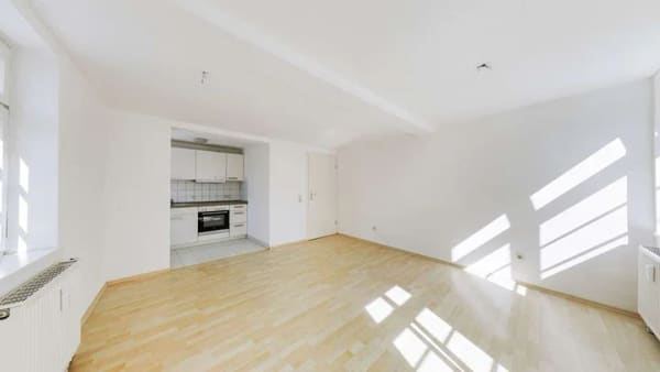 Immobilie in Hessigheim - Für Immobiliensammler oder als Einsteigerwohnung: Helle 2-Zimmer-Wohnung in Hessigheim mit Stellpla - Bild 0