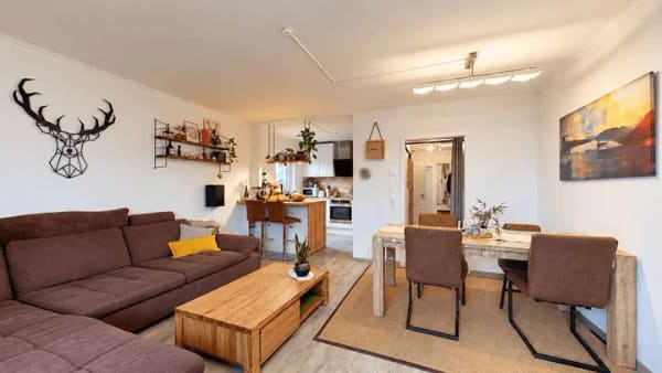 Immobilie in Machern - Großzügige Lichtdurchflutete Maisonette-Wohnung I modernisiert I Balkon I Stellplatz - Bild 2