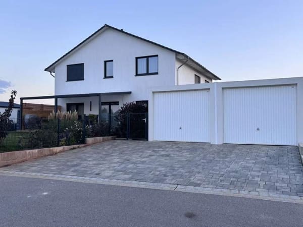 Immobilie in Nennslingen - Modernes Einfamilienhaus  - Bild 0