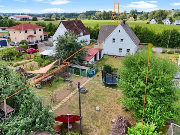 Immobilie in Gessertshausen - ***EIN- BZW. ZWEIFAMILIENHAUS MIT XL GRUNDSTÜCK + 3 GARAGEN + EBK*** - Bild 0