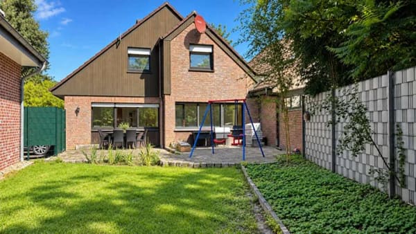 Immobilie in Saerbeck - Flexibles Ein- oder Zweifamilienhaus in ruhiger Top-Lage von Saerbeck - Bild 0