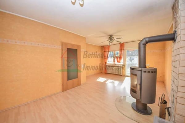 Immobilie in Mespelbrunn - DIETZ: 3-4 Zimmer-Eigentumswohnung im 1.Obergeschoss in Mespelbrunn - Hessenthal - NaturLage! - Bild 2
