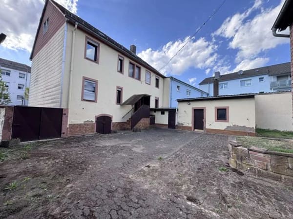 Immobilie in Erlenbach am Main - Handwerker aufgepasst! Großzügiges Einfamilienhaus mit 696 m² Grundstück & Scheune in Erlenbach - Bild 3
