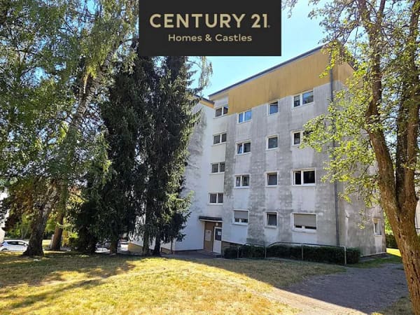 Immobilie in Sulzbach/Saar - Attraktive neu modernisierte Hoch- Parterre 3 ZKB Wohnung mit Balkon in Sulzbach - Bild 0