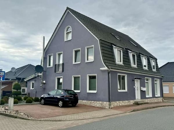 Immobilie in Stolpe - SANIERTES ZWEIGENERATIONENHAUS MIT ZUSÄTZLICHEM BÜRO! ARBEITEN UND WOHNEN UNTER EINEM DACH! - Bild 2