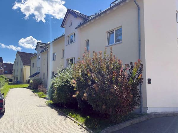 Immobilie in Oelsnitz/Erzgeb. - Vermietete 3-Zimmer-Eigentumswohnung mit Terrasse und Tiefgaragenstellplatz - Bild 4