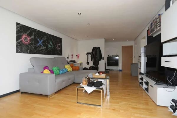 Immobilie in Freiberg am Neckar - Für Kapitalanleger: 3 Zimmer-Wohnung mit Balkon und Doppelgarage - Bild 3